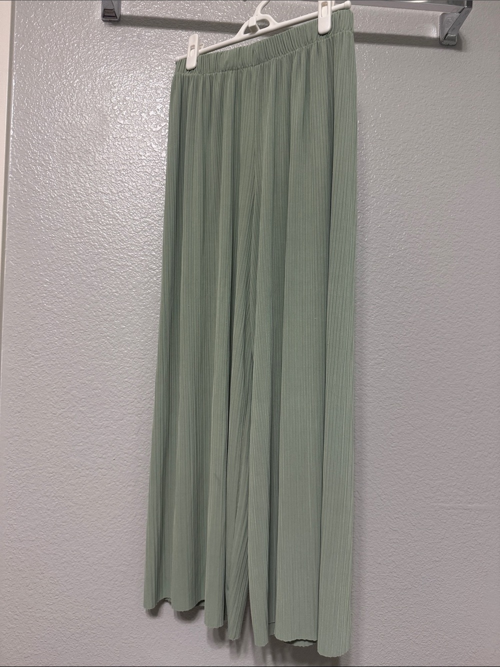 Pleated Wide-Leg Skirt Pant in Sage Green